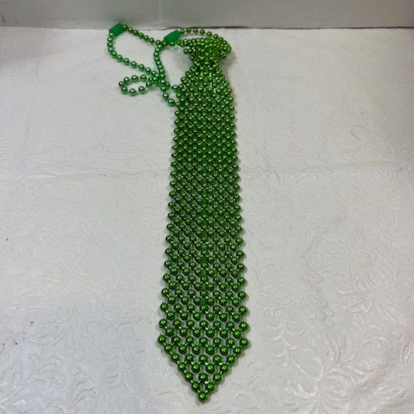 St Patrick's Day Hat, Tie, Bandana, Beads, Green Rubber Bracelet Package Lot - Picture 9 of 13